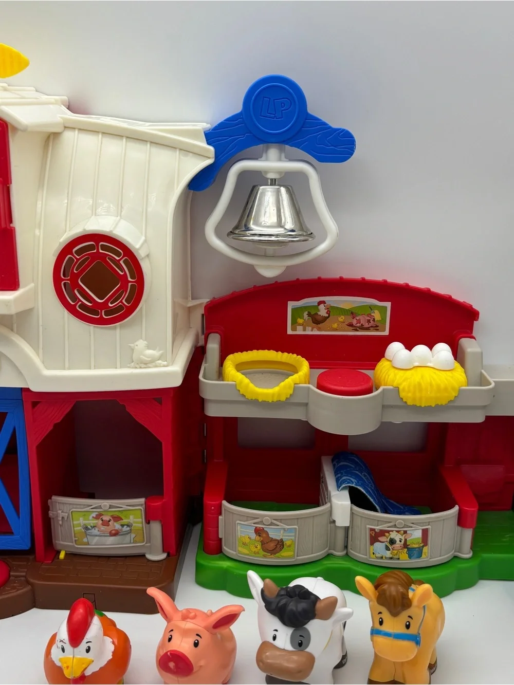 Fisher Price Little People Caring for Animals Farm Playset 5 Figures USED/WORKS